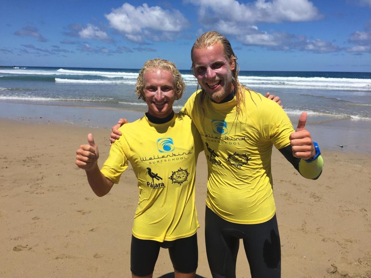 Хостел Wellenkind Surfschool Ла-Паред Экстерьер фото